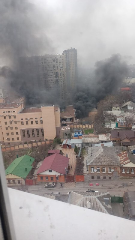 Explosion at the warehouse of FSB border guards HQ in Rostov caused fire