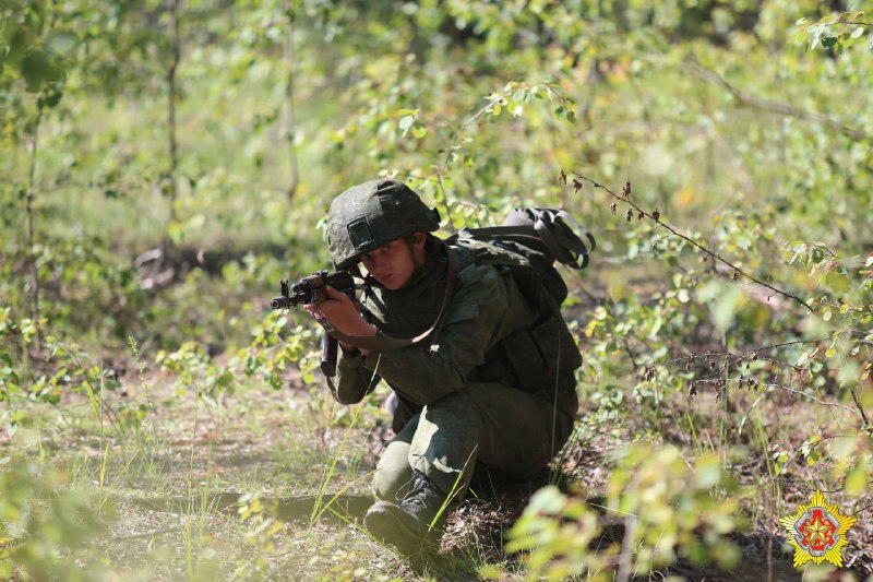 Ministry of Defense of Belarus showing images of PMC Wagner training with mechanised brigades