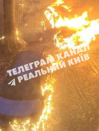 Several vehicles on fire in Svyatoshynsky district of Kyiv