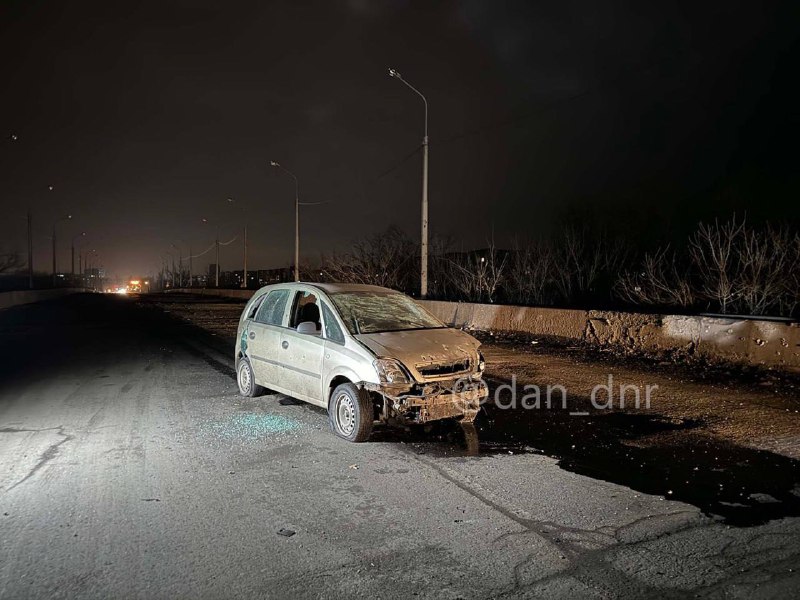 Damage in Petrovsky district of Donetsk as result of shelling