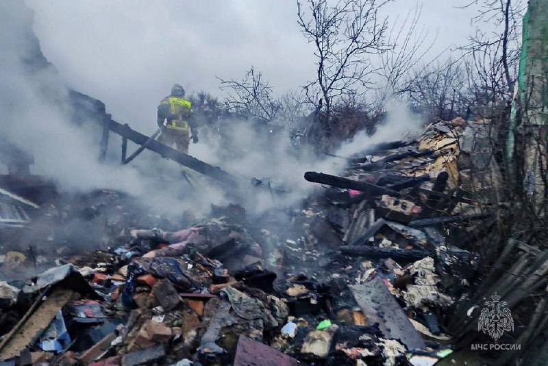 Damage in Petrovsky district of Donetsk as result of shelling