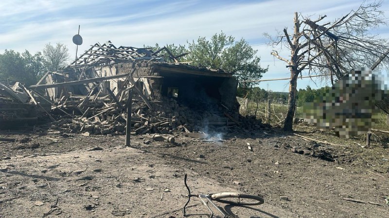 Damage in Selydove as result of Russian airstrike