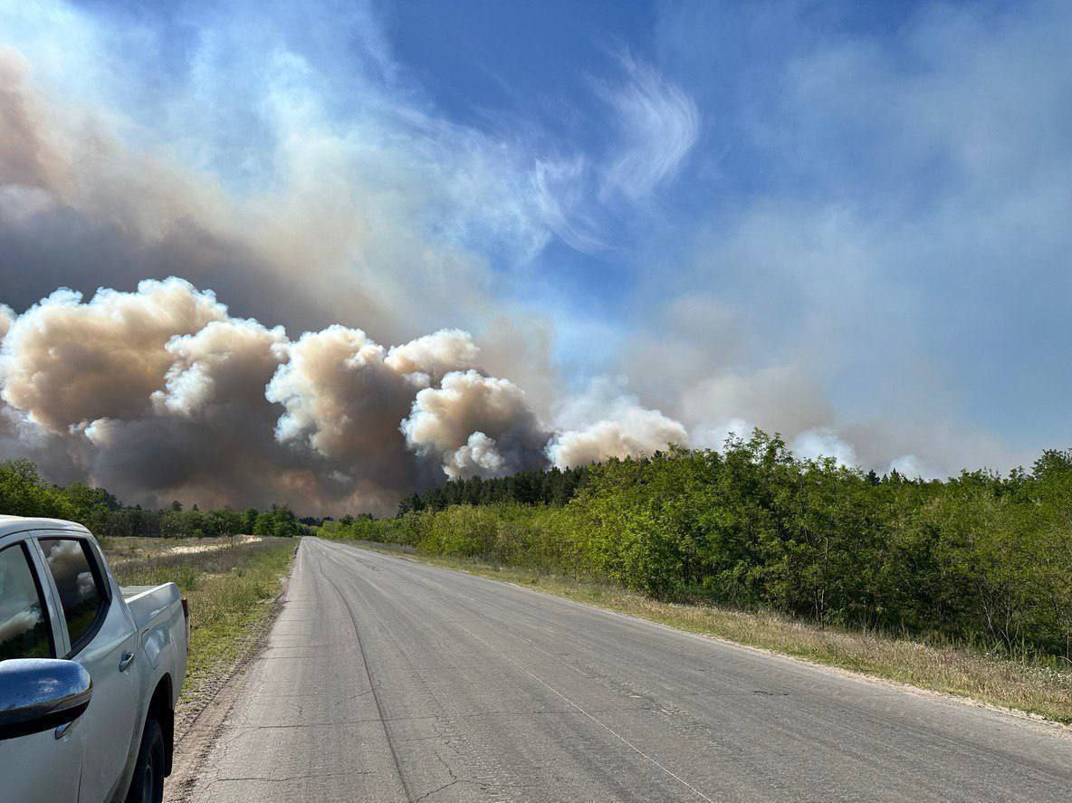 Big fire after explosions in Skadovsk