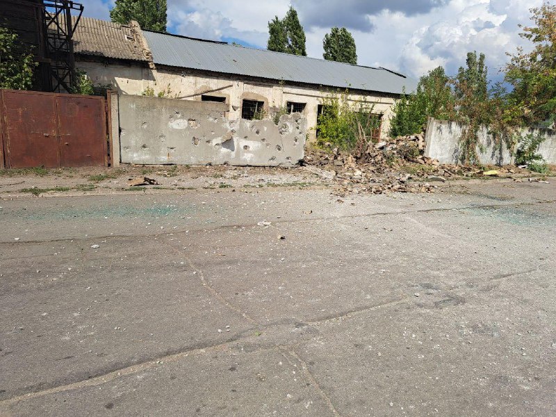 1 person killed, 6 more wounded as result of shelling at central market in Nova Kakhovka