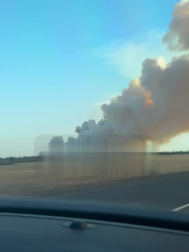 Heavy explosions were reported in Luhansk