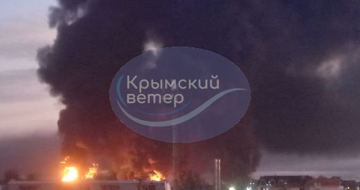 Several reservoirs are on fire at oil depot in Feodosiya