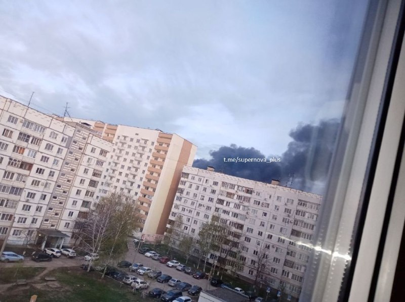 Oil refinery in Novokuybyshevsk of Samara region of Russia is on fire as result of drone strike